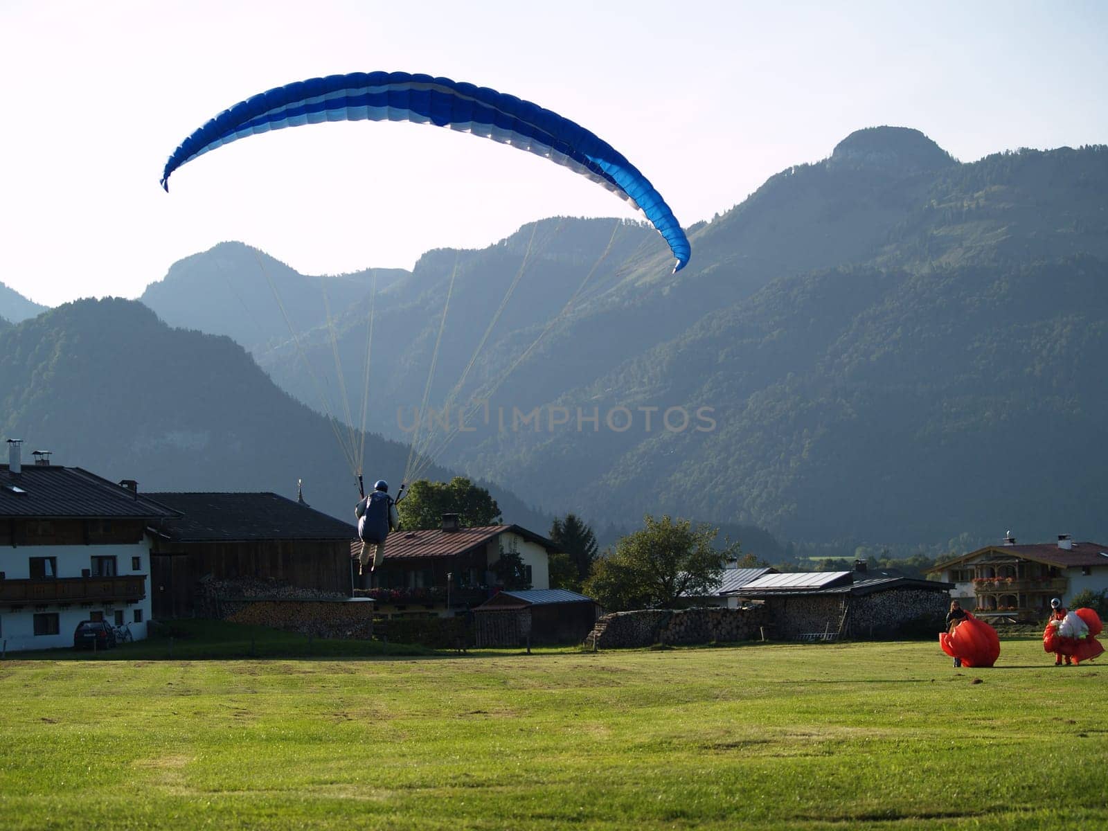 Paragliding in Kössen