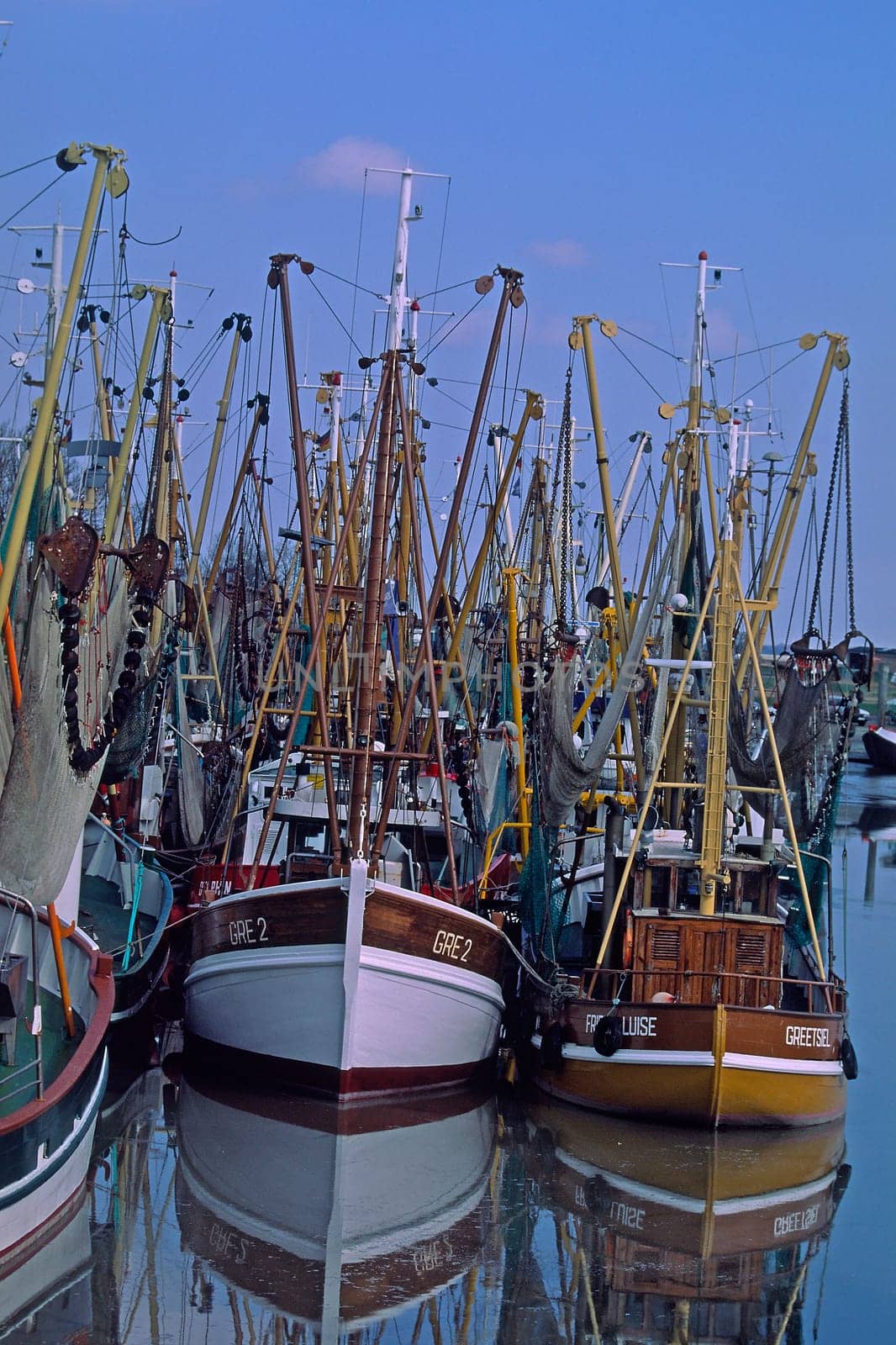 Greetsiel,boats,harbour,fishing boats