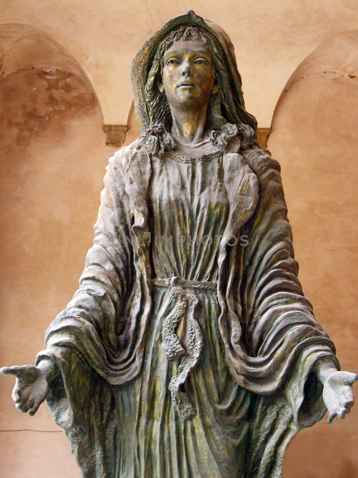 Maria