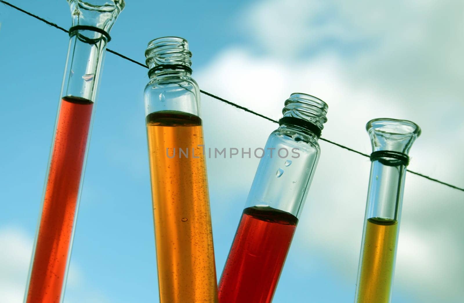 liquid yellow-red II