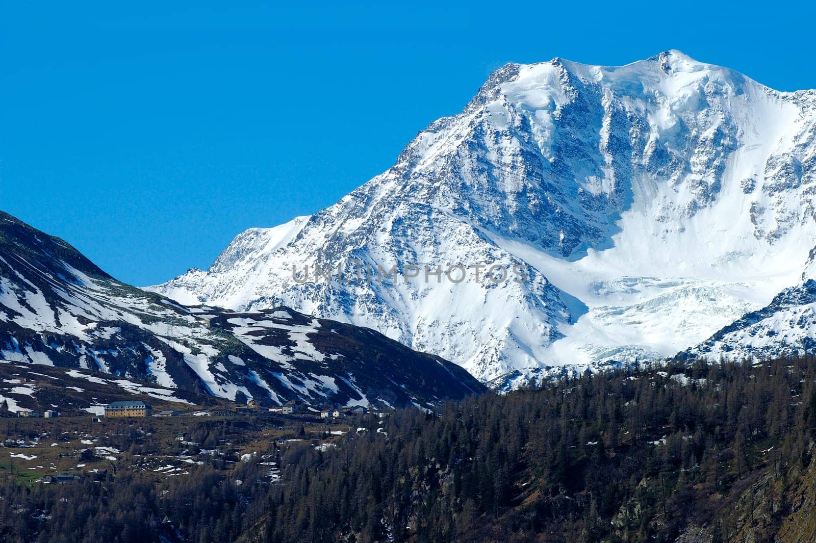 Am Simplonpass mit Fletschhorn (3993 m) Wallis Schweiz