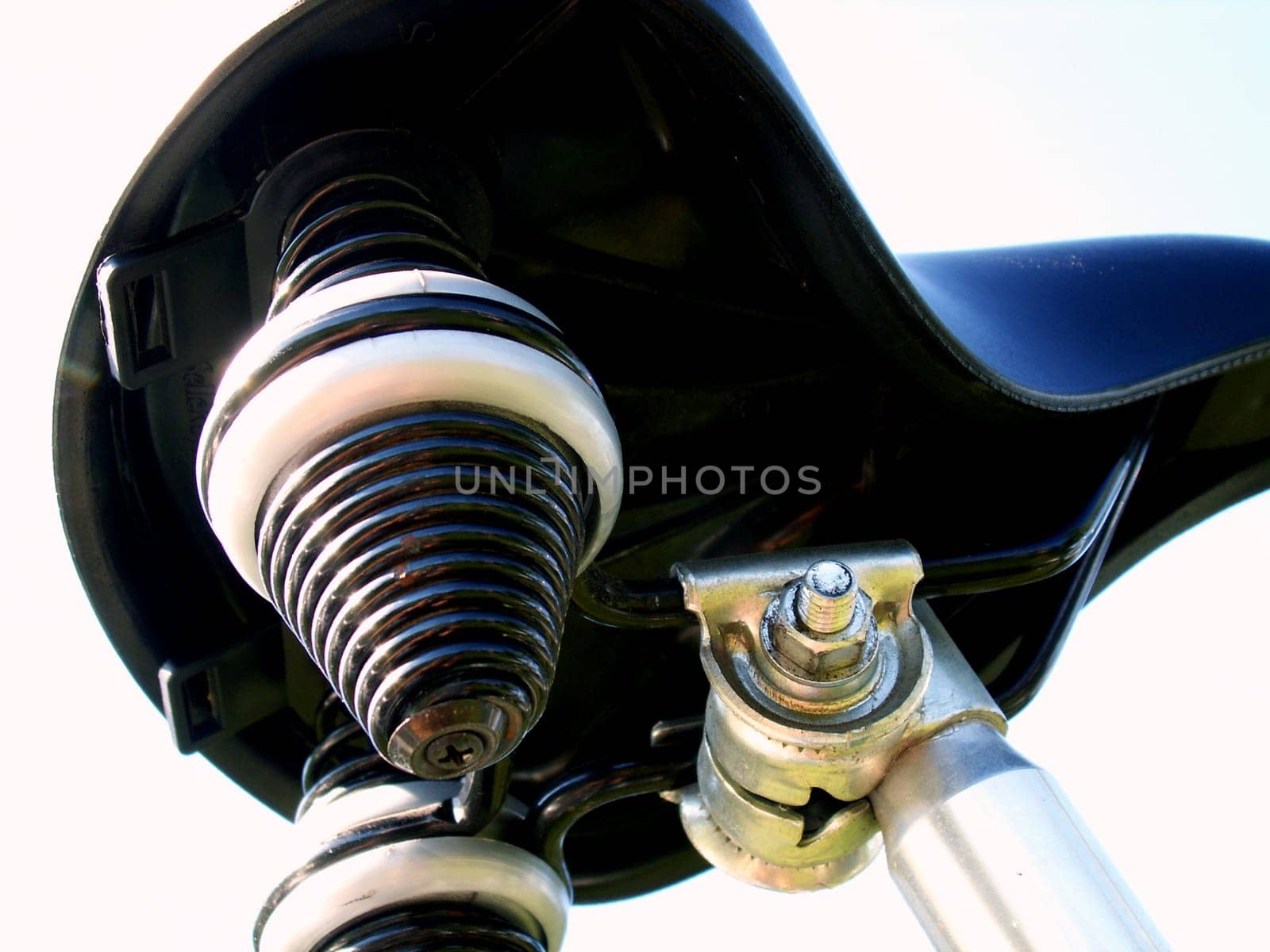 Saddle