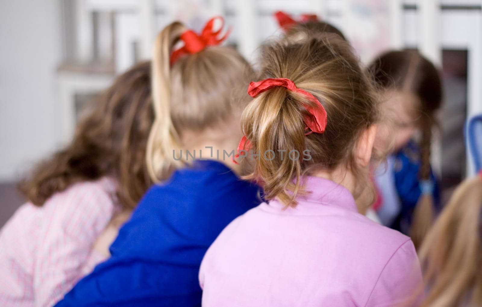 Girls' Round