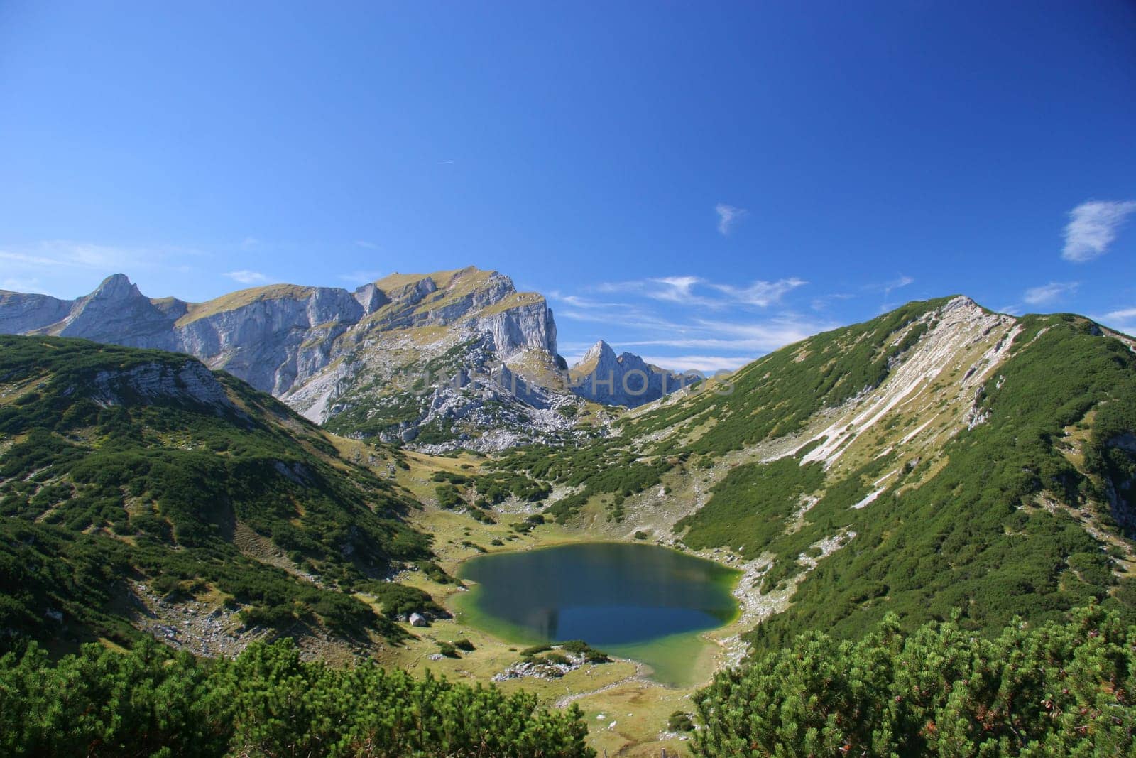 Lake Zirein