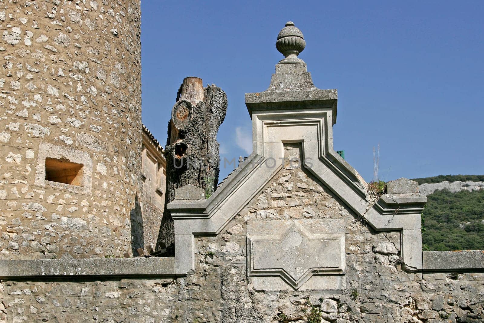 Javon,monastery complex,detail,Provence