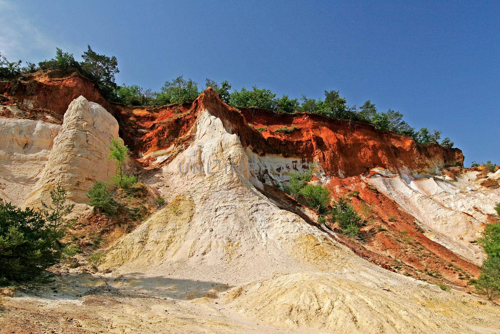 Ockerlandschaft bei Rustrel, Provence