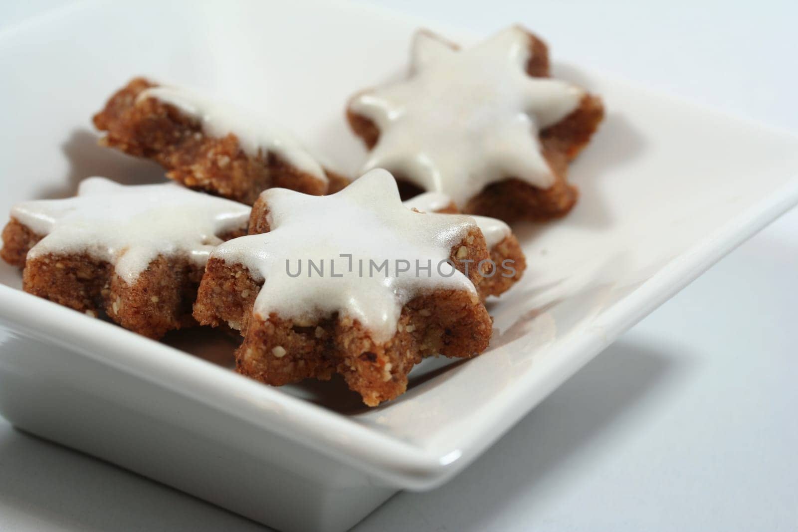 Cinnamon stars