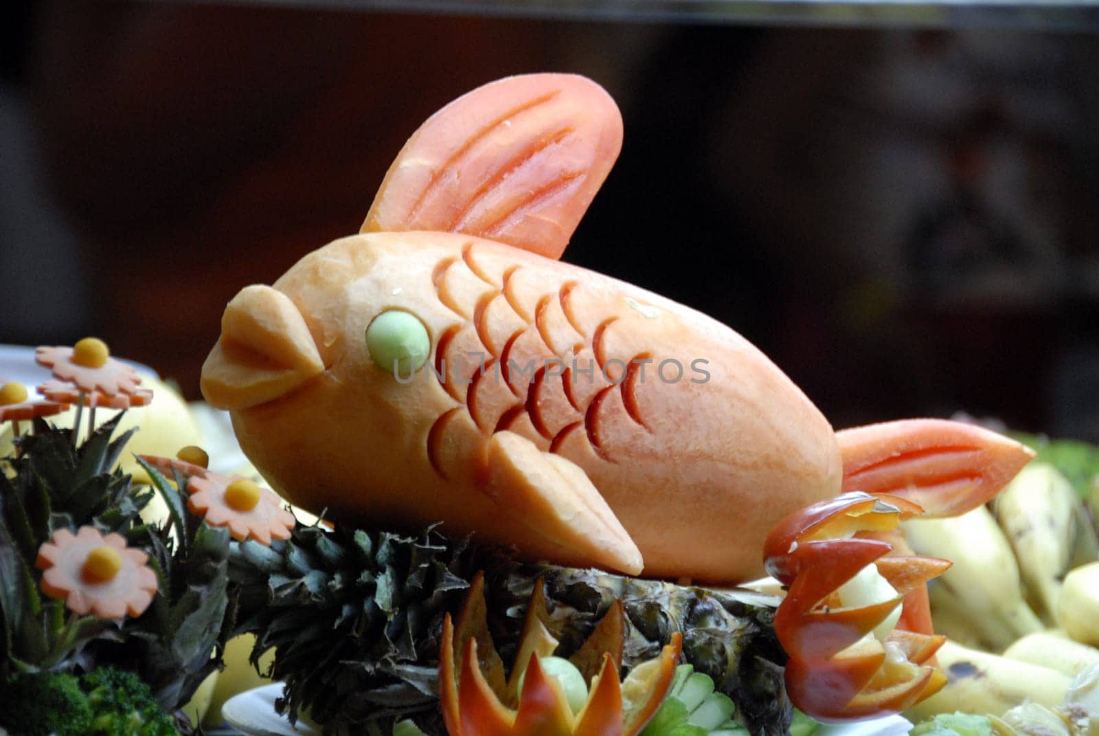 Food Decoration Papaya Fish
