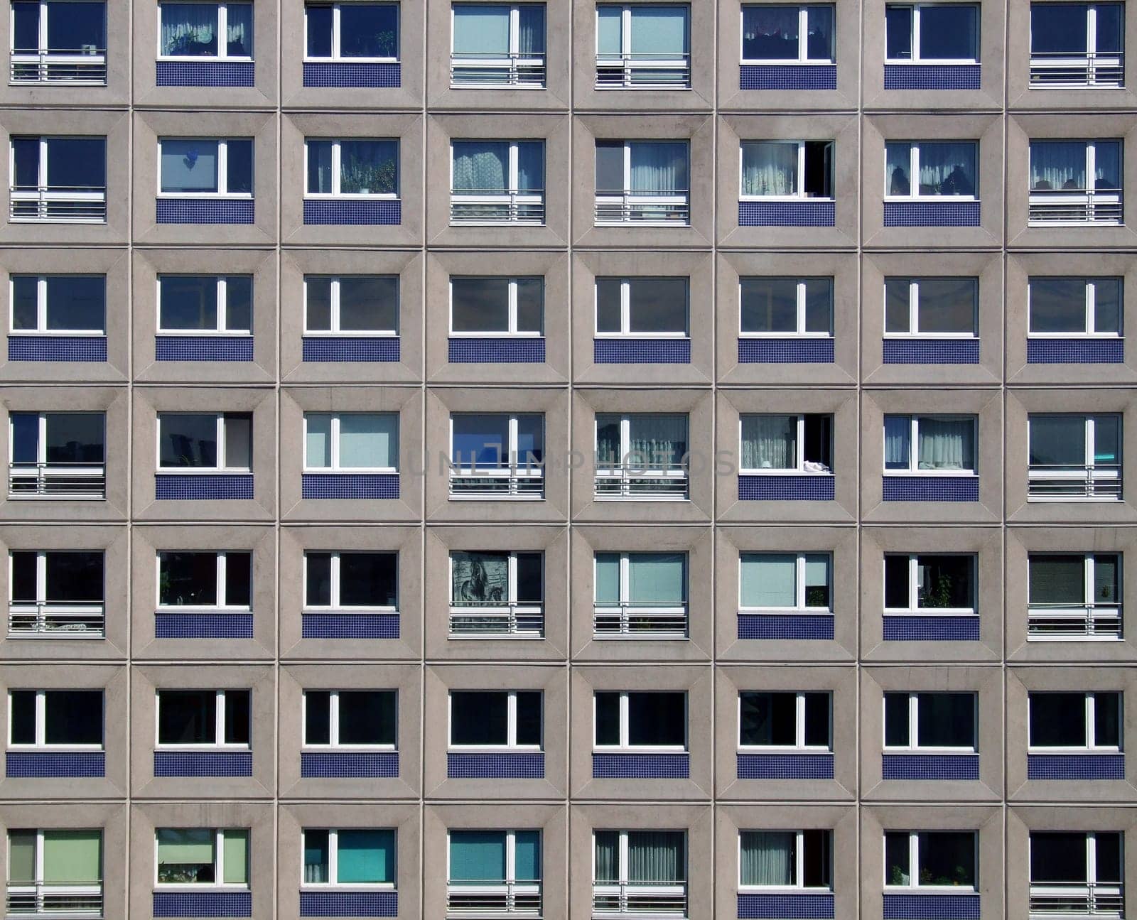 Window front