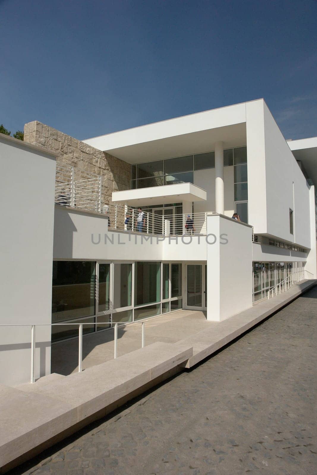 Modern architecture