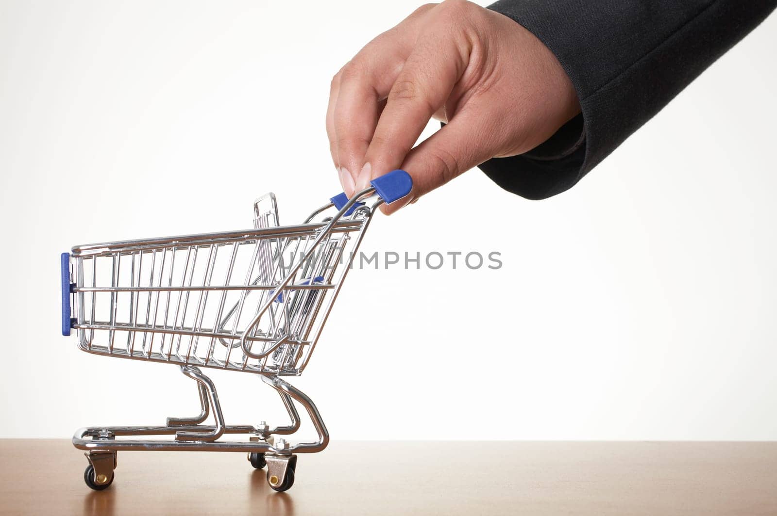 Shopping trolley
