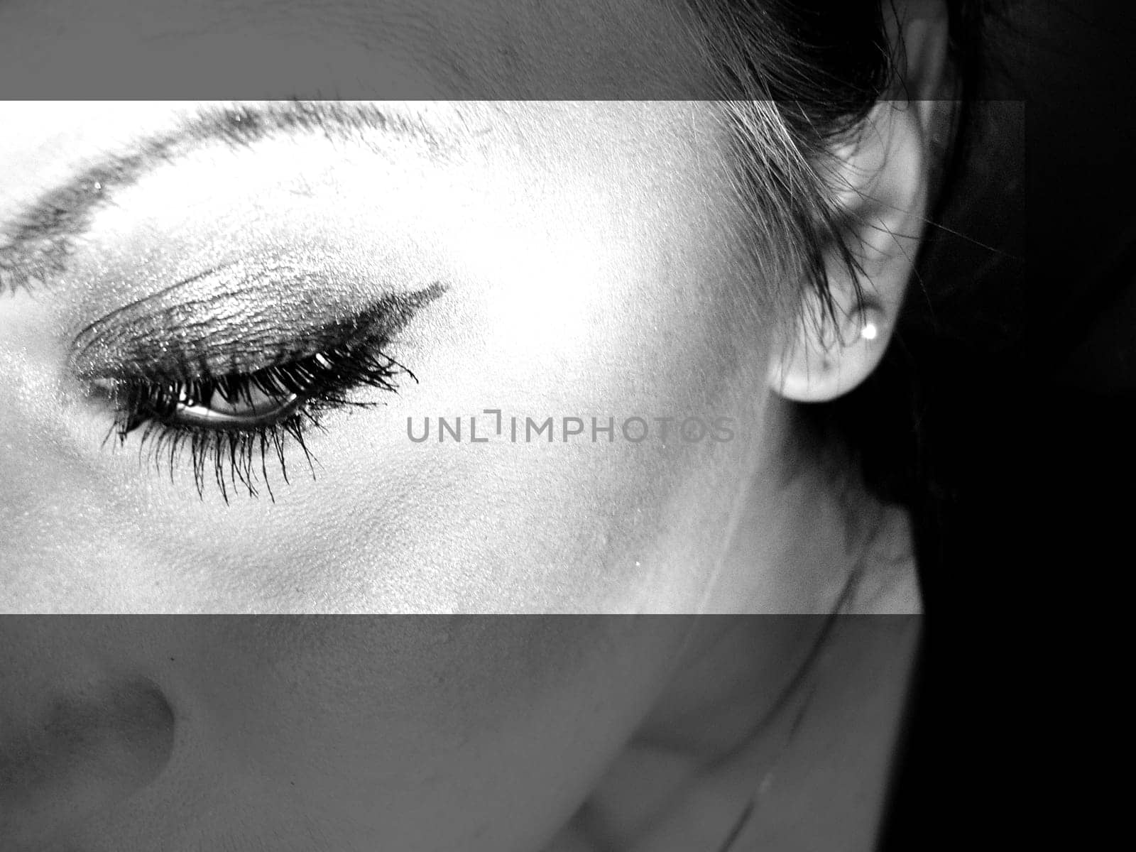 eye 1