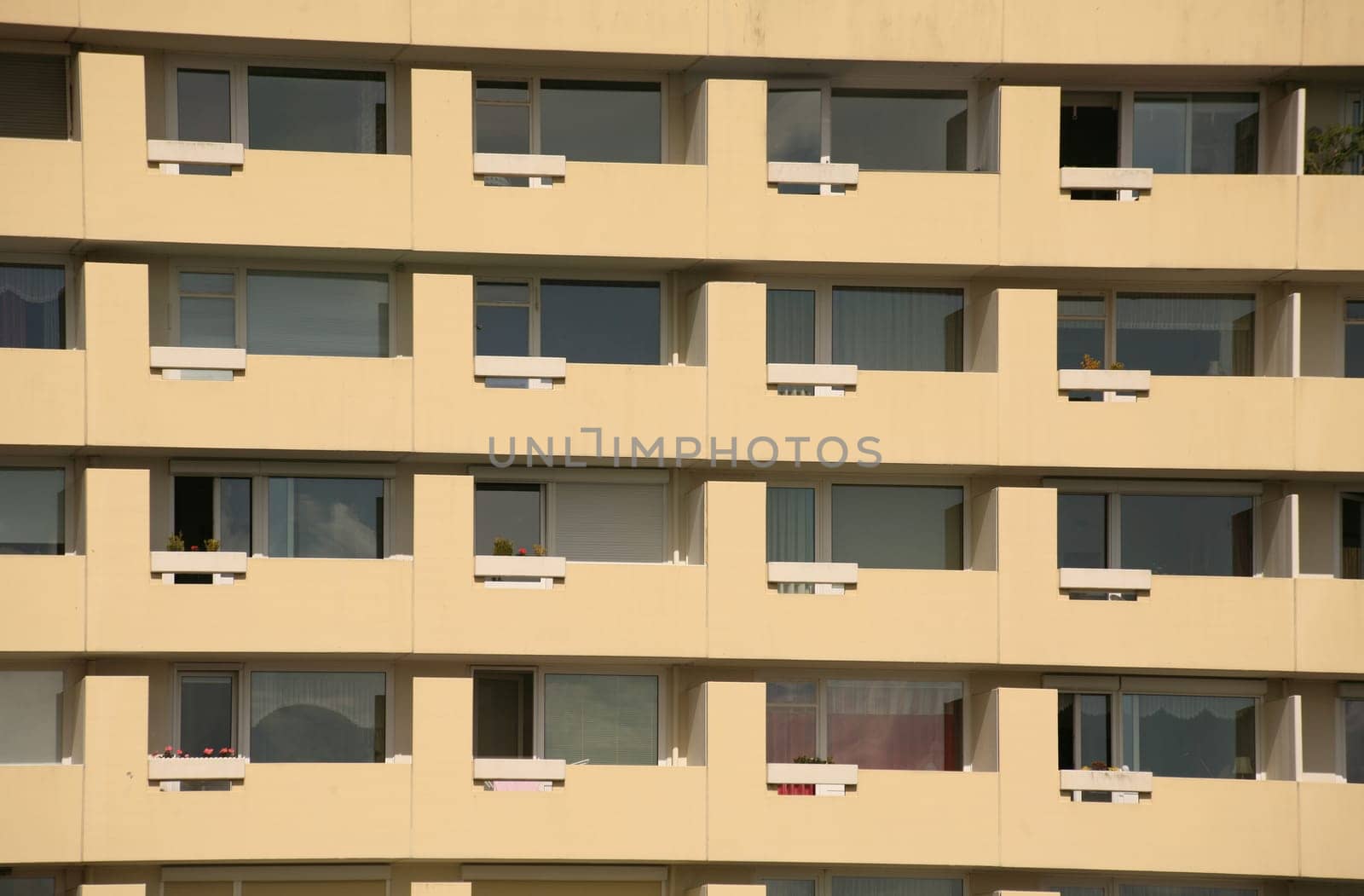 Residential barracks