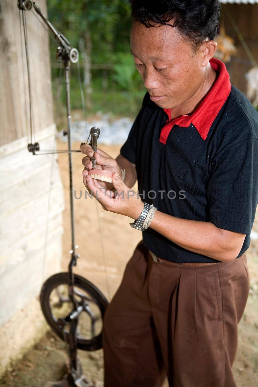 Outdoor dentist