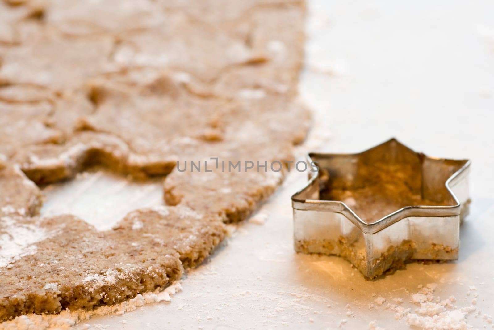 Cutting out cinnamon stars