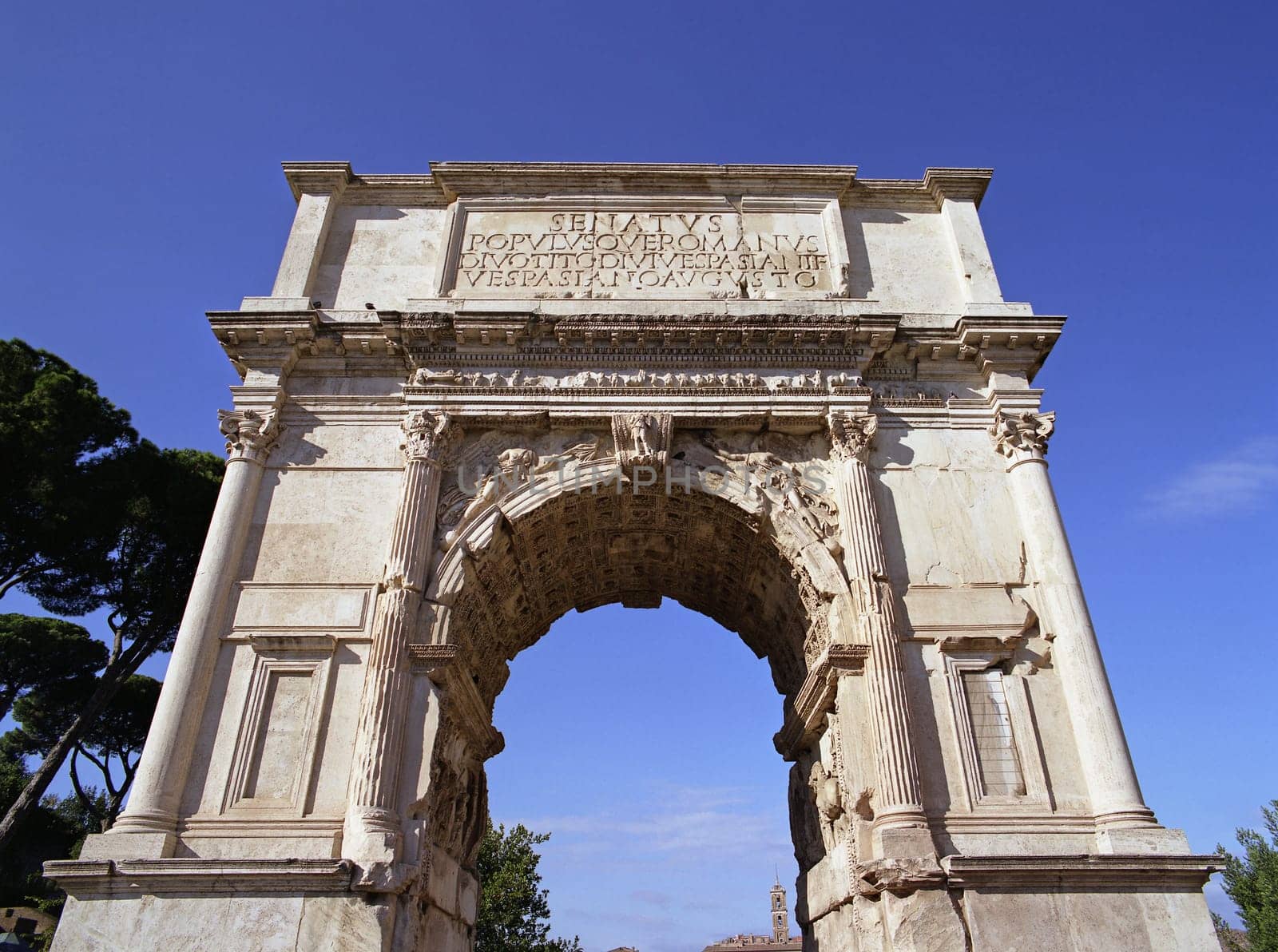 ... this triumphal arch was erected in 81 in honor of the emperor after his death by order of the Senate - 6x7
