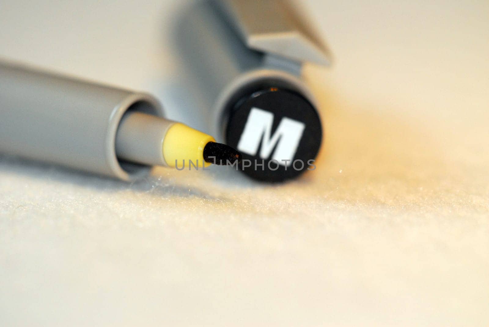 Pen black