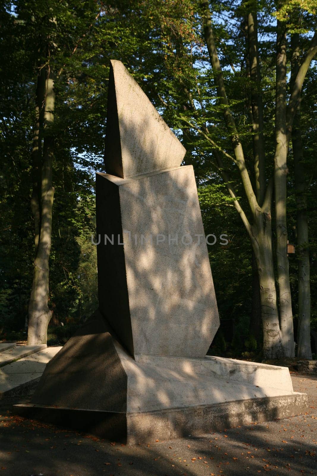 Monument to the March Fallen