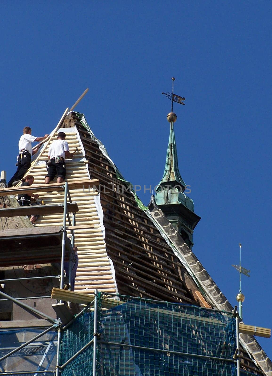 ROOFER