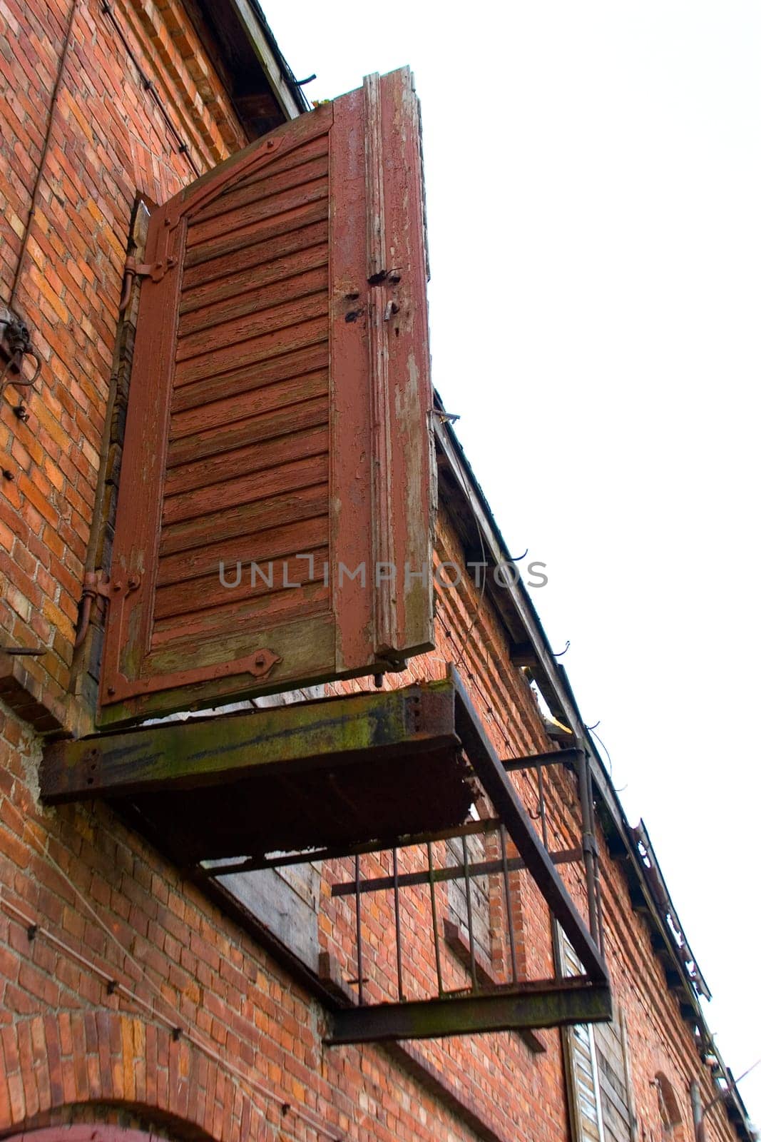 Balcony door
