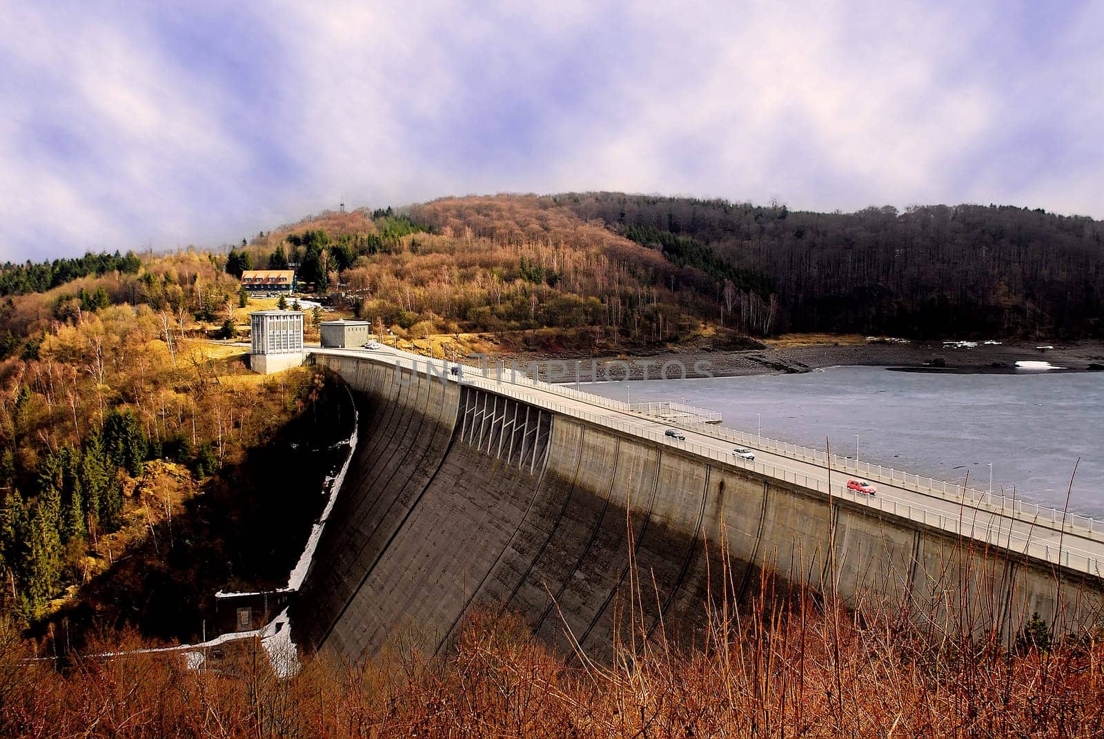 If you drive on the road from Rübeland in the direction of Wendefurth / Hasselfelde,you will cross the dam wall of the Rappbode Dam,the largest dam in the Harz Mountains. This dam is 415 meters long and,with a height of 106 meters,the highest in Germany