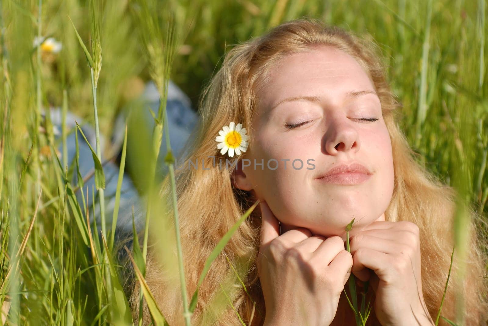 Young woman enjoying the summer