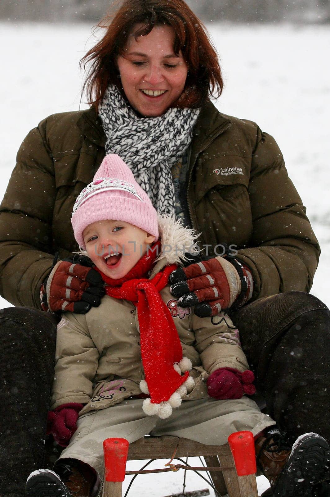 Fun while tobogganing