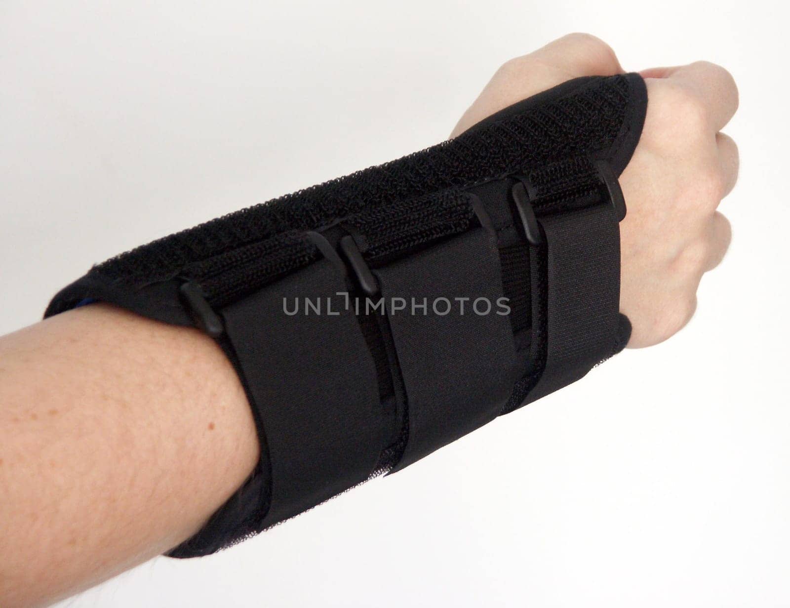 Bracer I