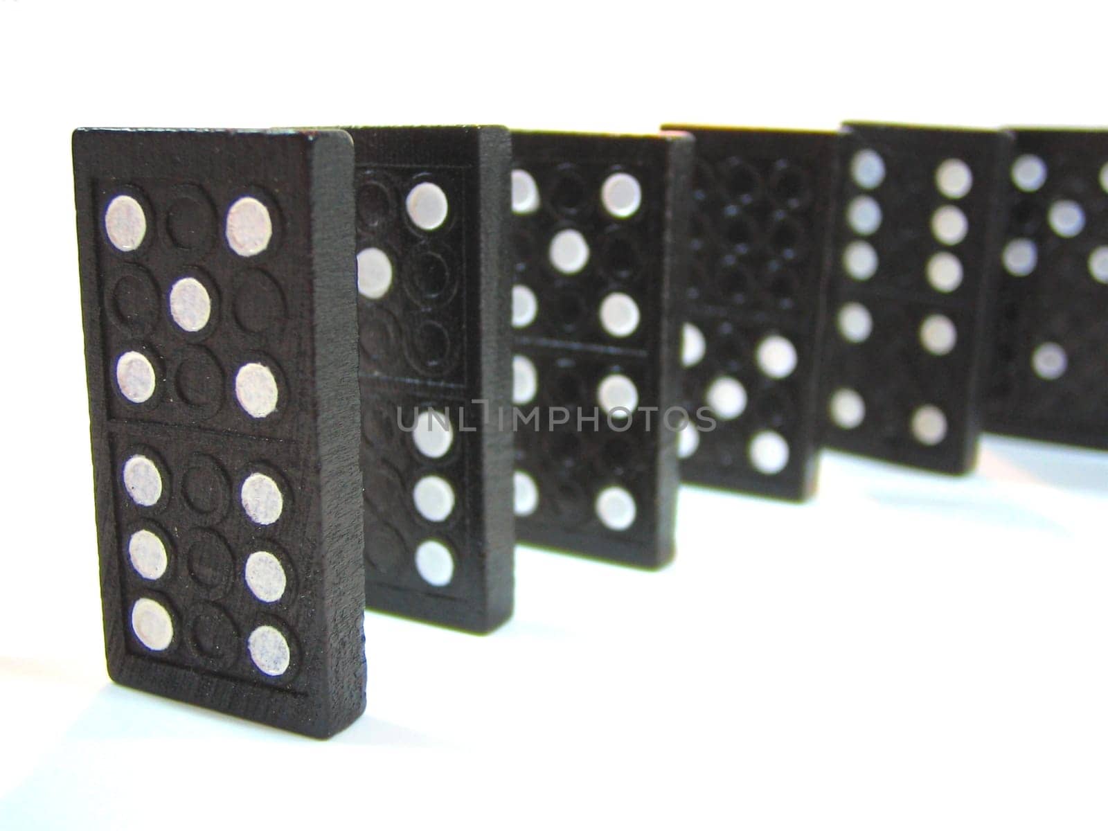 Dominoes