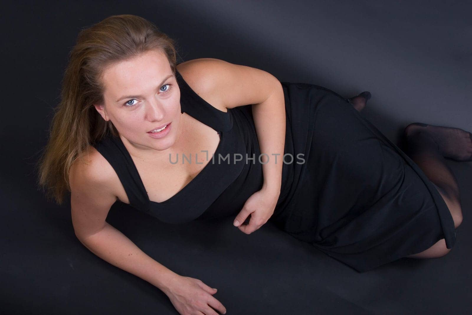 Miryam propped up