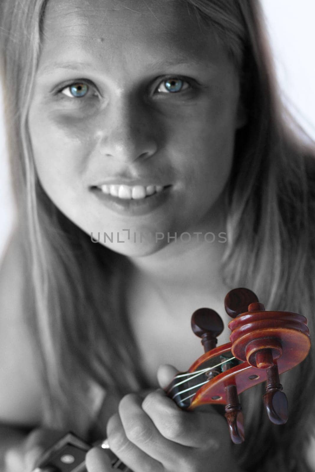 young blonde with violin
