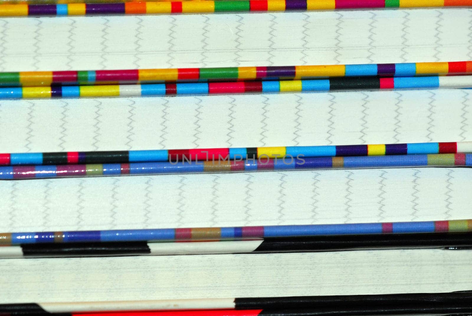 Kladden colorful