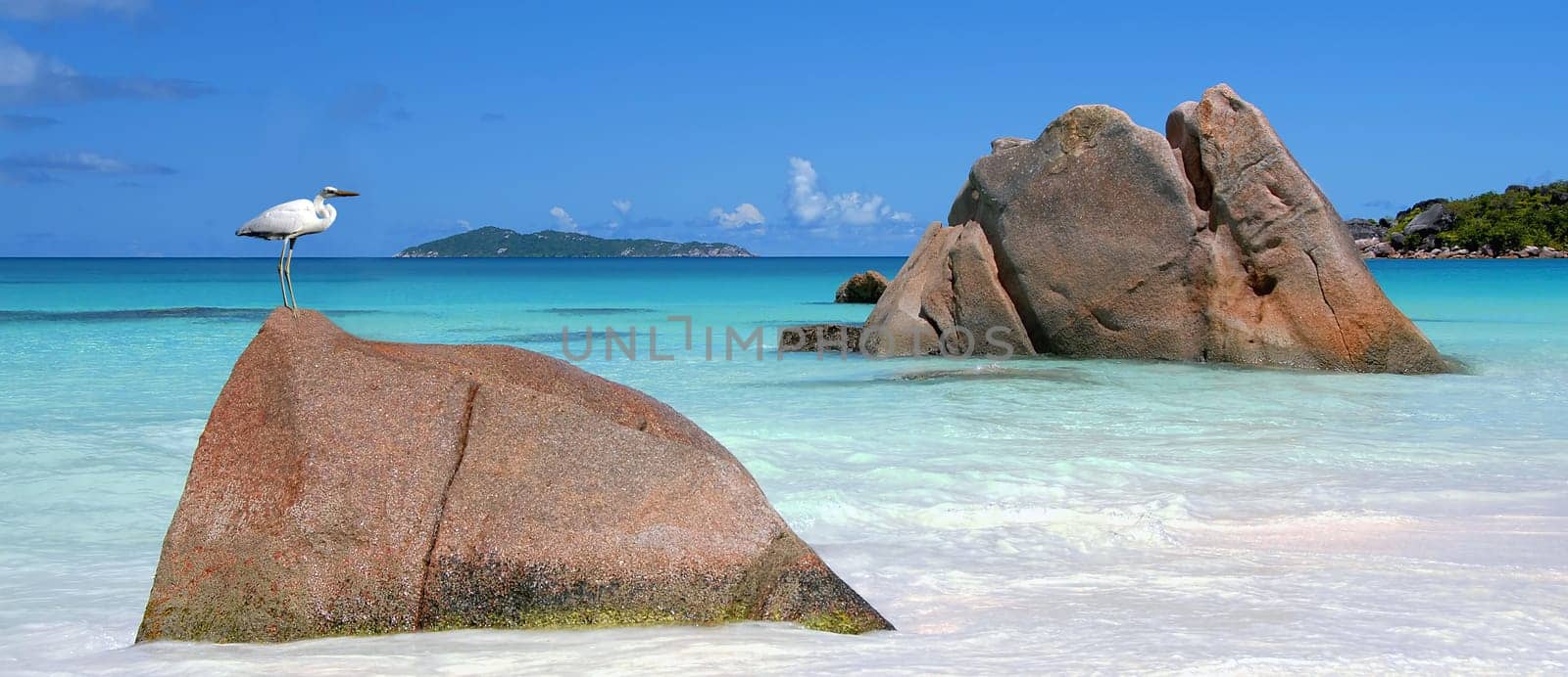 I hope you are not already tired of my Seychelles pictures but I can console you,I am also slowly running out of dream photos. There are only about 950 pictures left in my Seychelles archive  -))