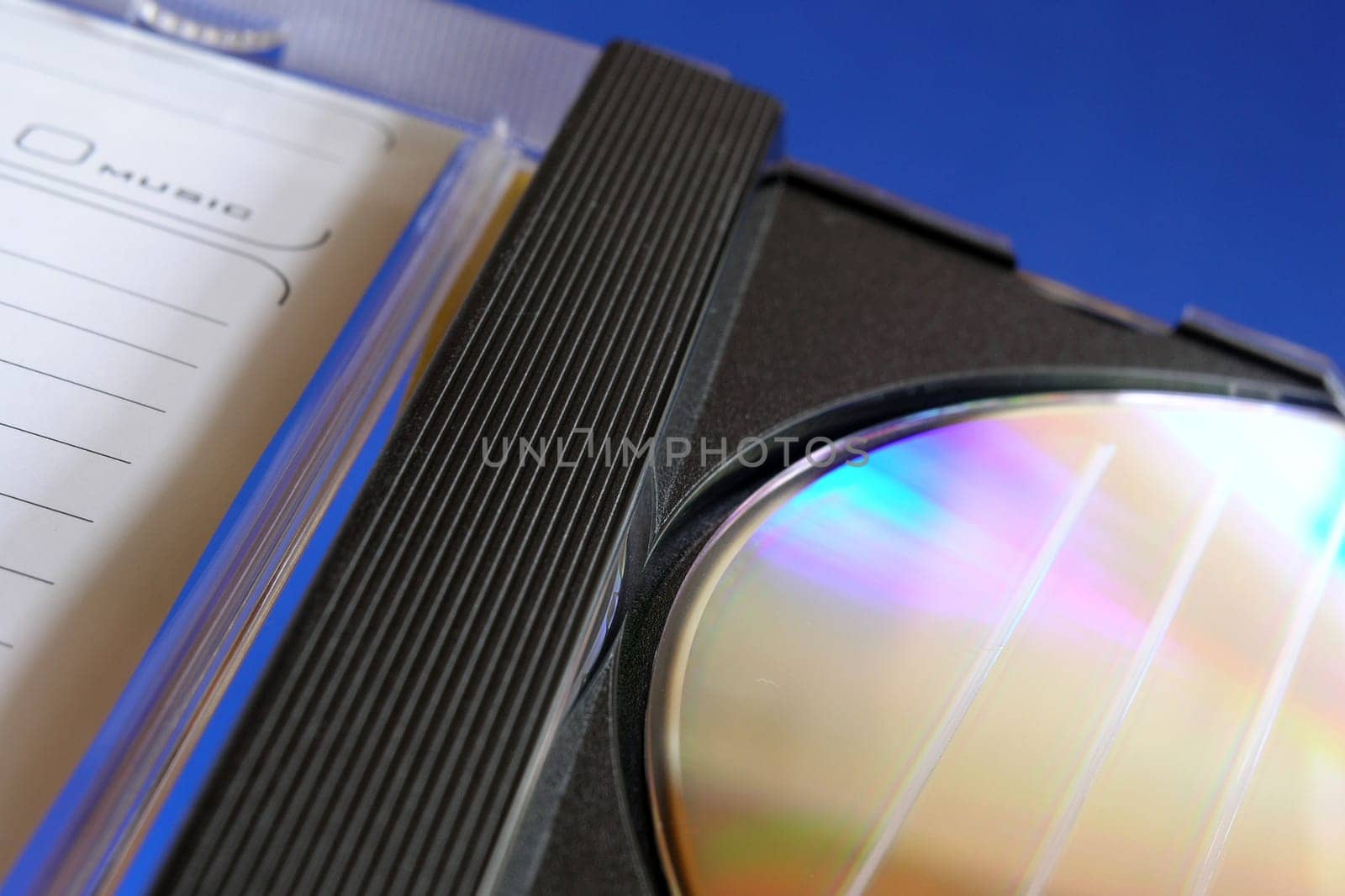 Disk in sleeve
