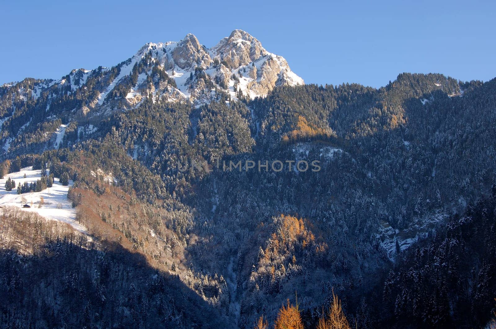 Late autumn in the mountains