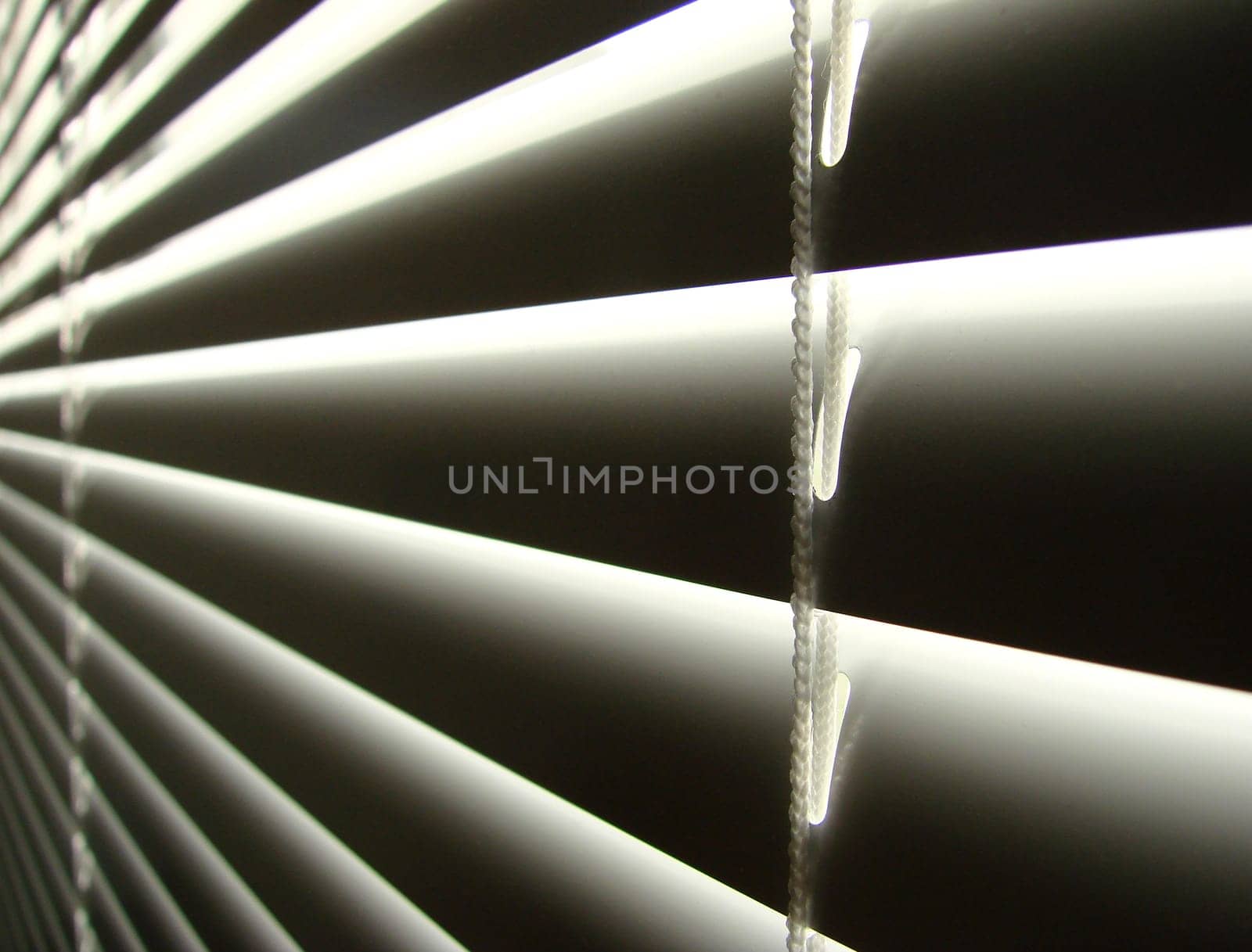 Venetian blind