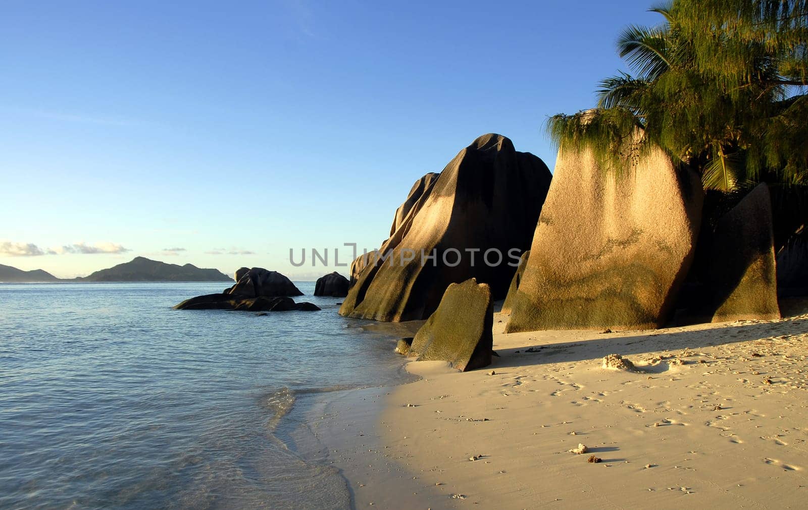 ANSE SOURCE D'ARGENT