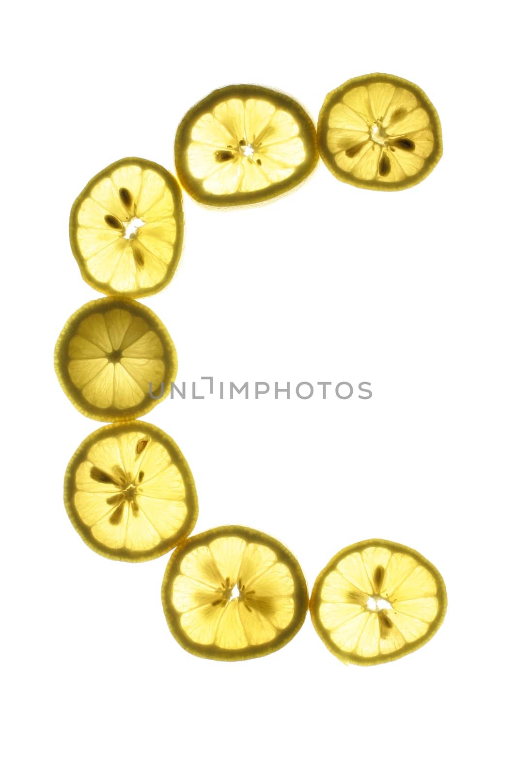 Lemon slices in a semicircle