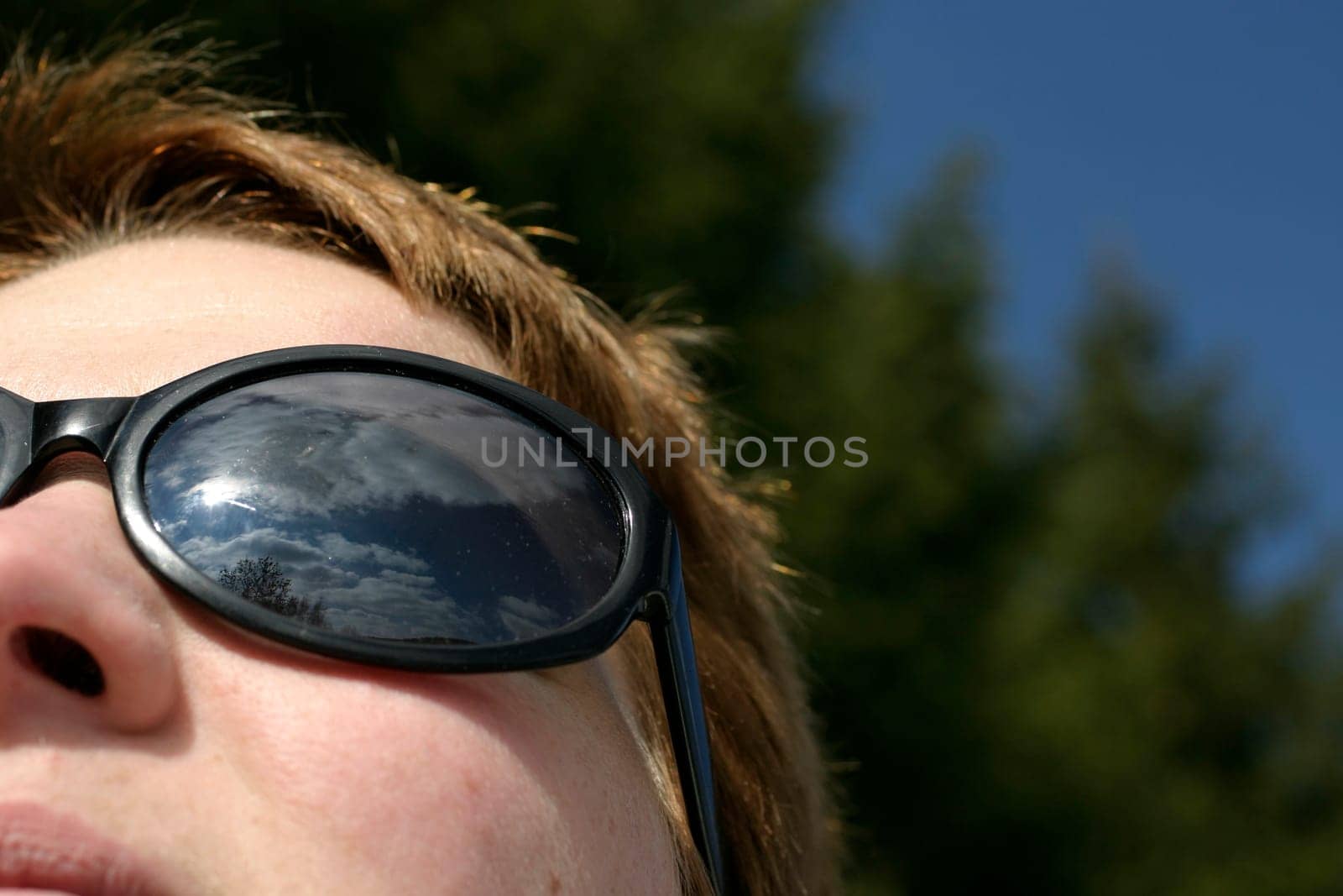 Woman wearing sunglasses
