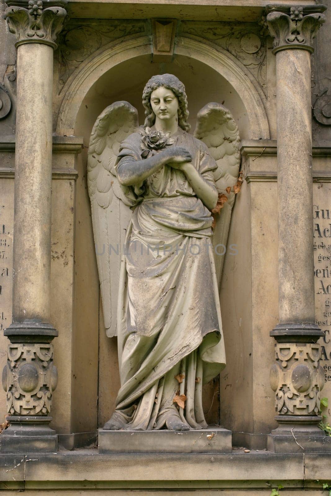 Statue of an angel,columns