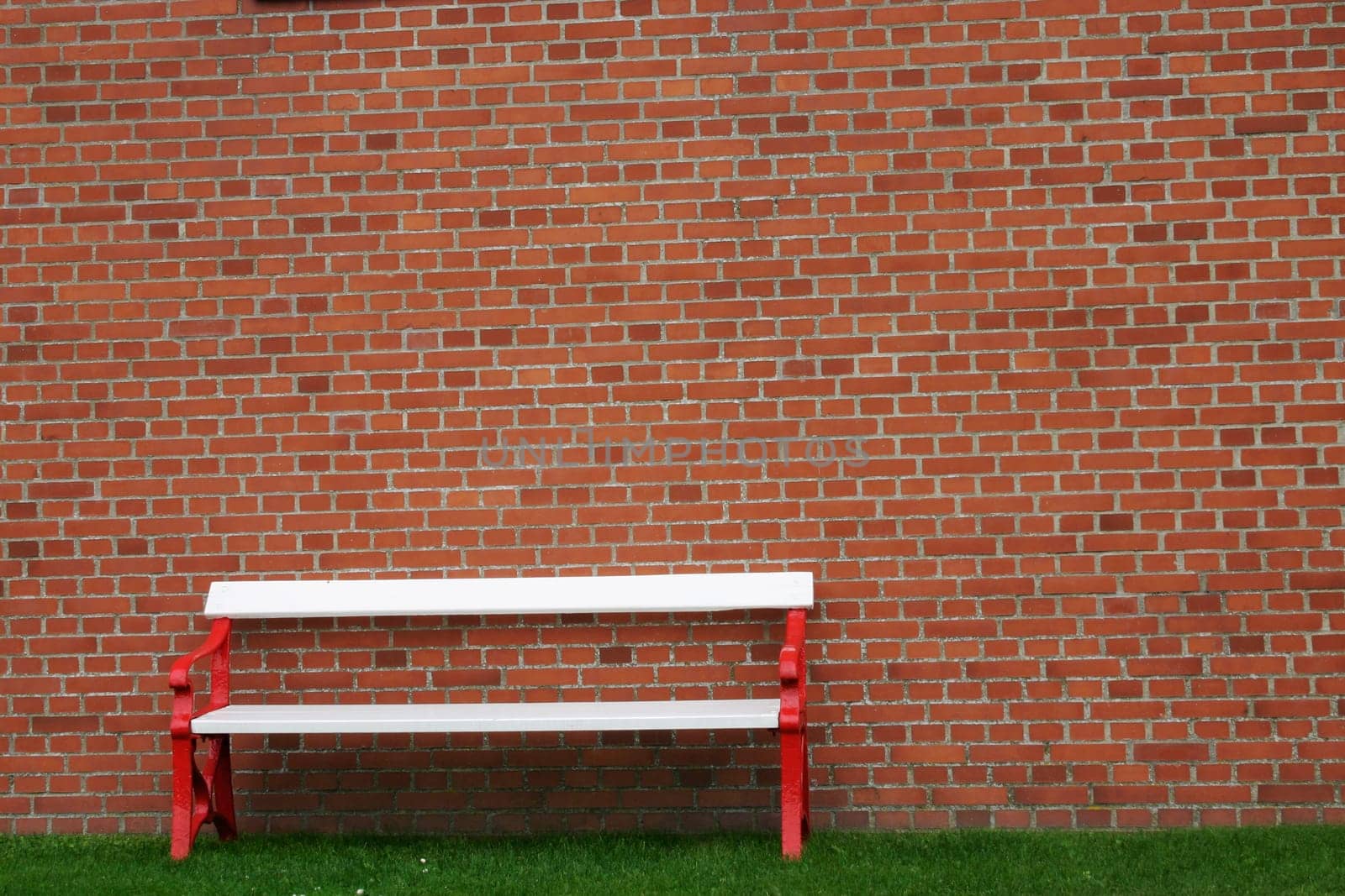 Brick wall,bench