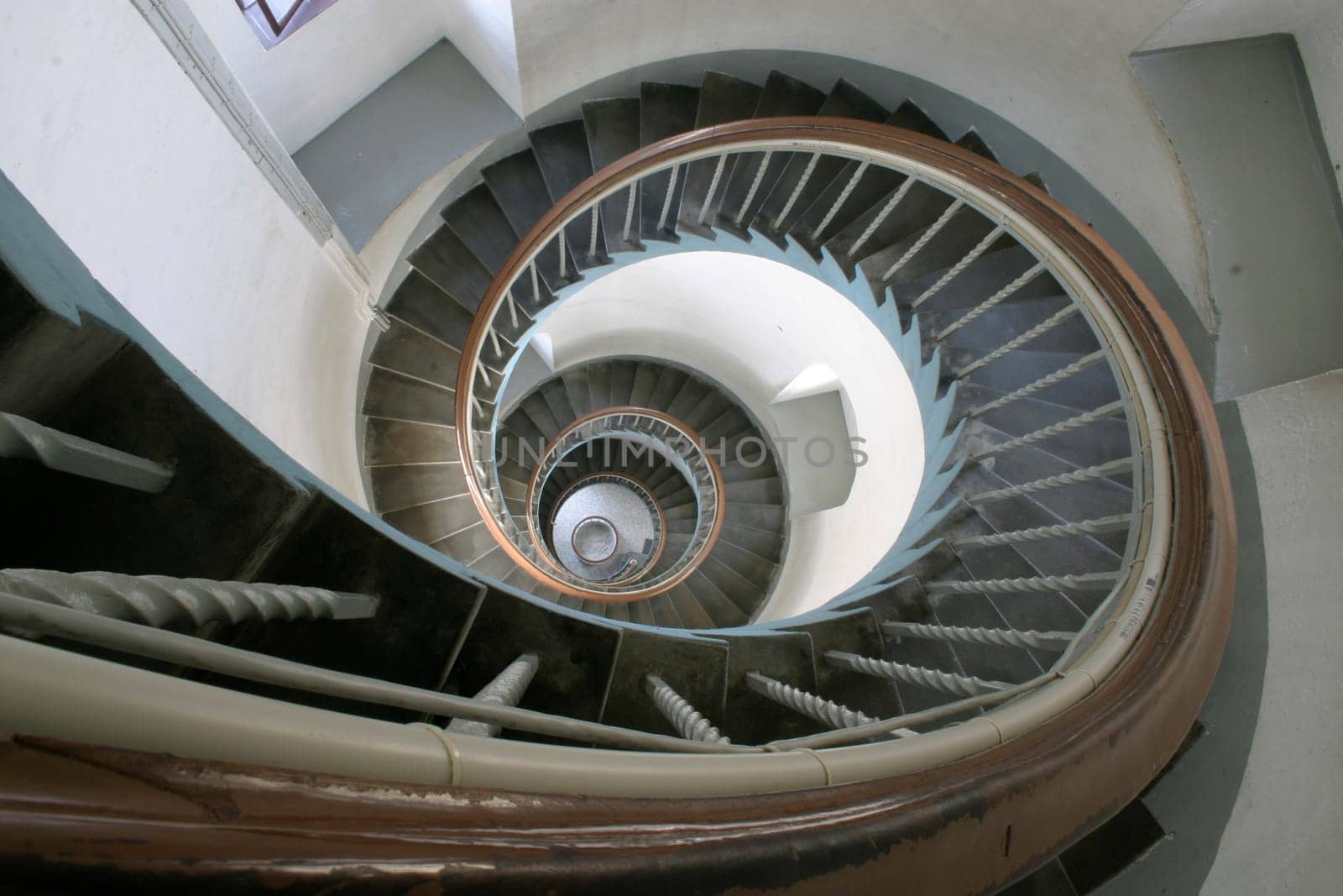 Spiral staircase