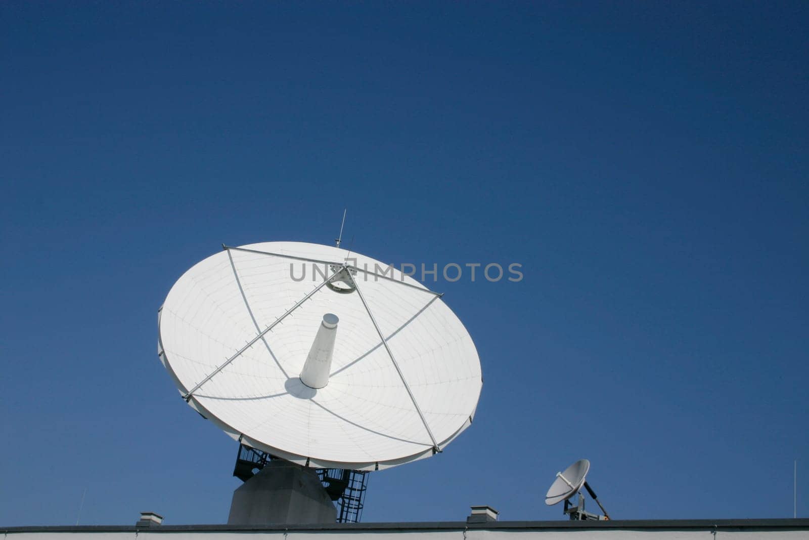 Satellite dish