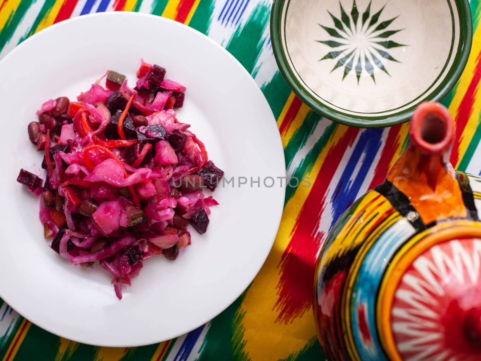 Venigret salad - beets, potatoes, onions and sauerkraut. Asian style by tewolf