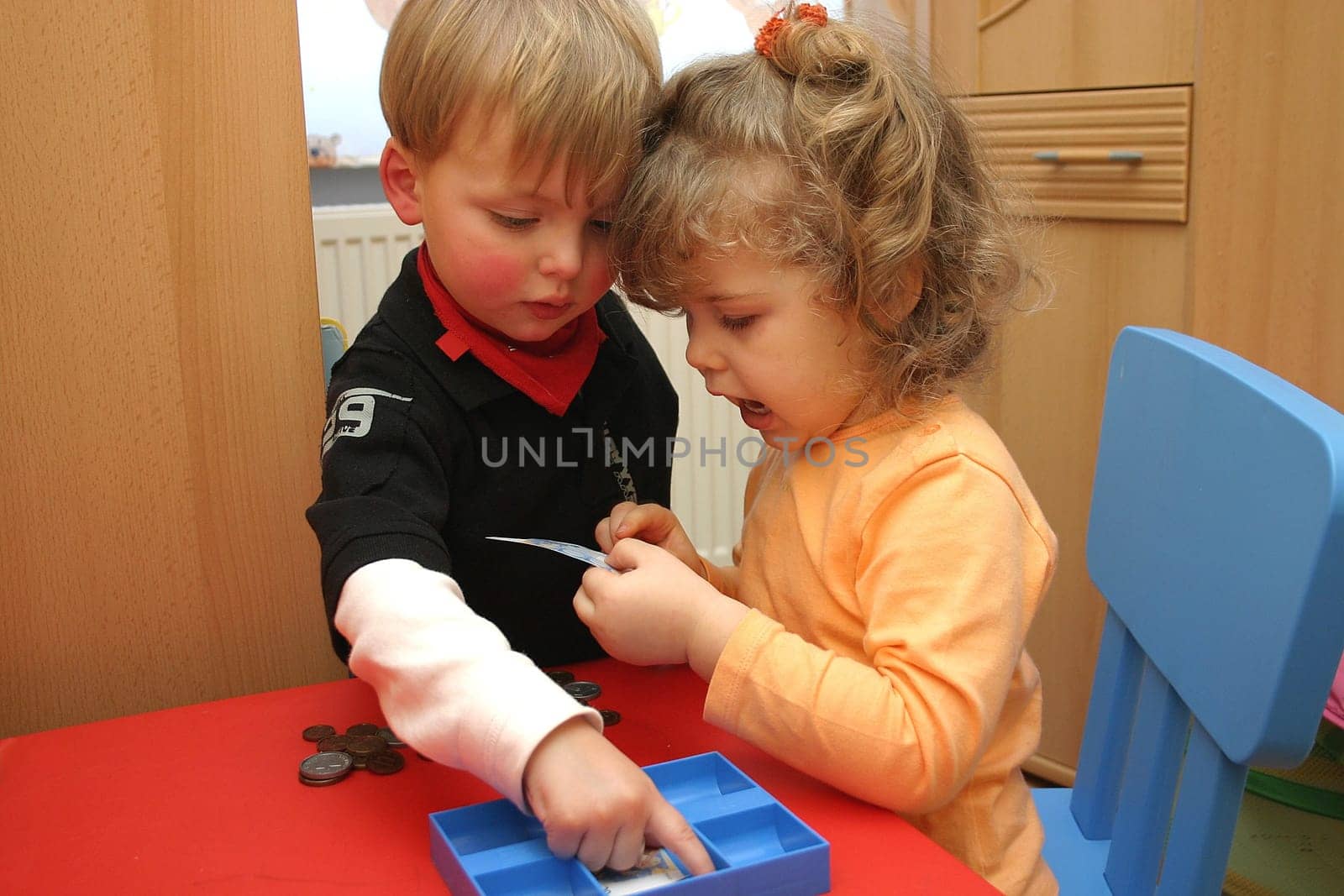 children playing 04