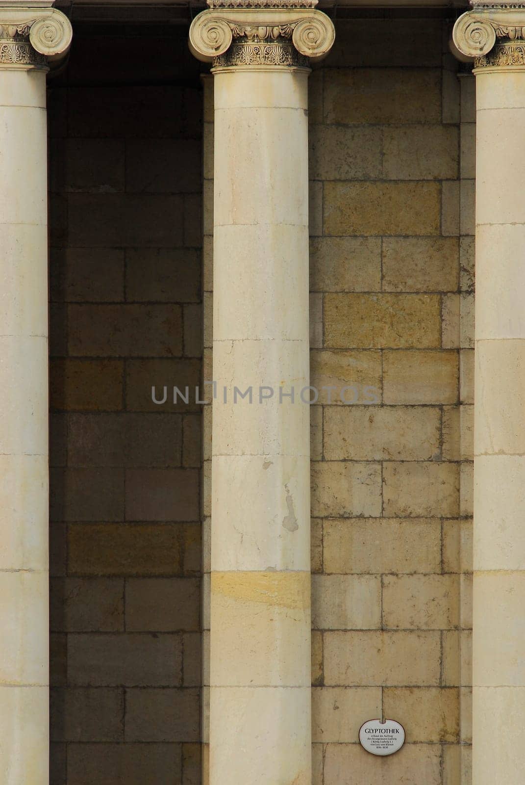 ... or Ionic,the columns of the Glyptothek on Munich's Königsplatz