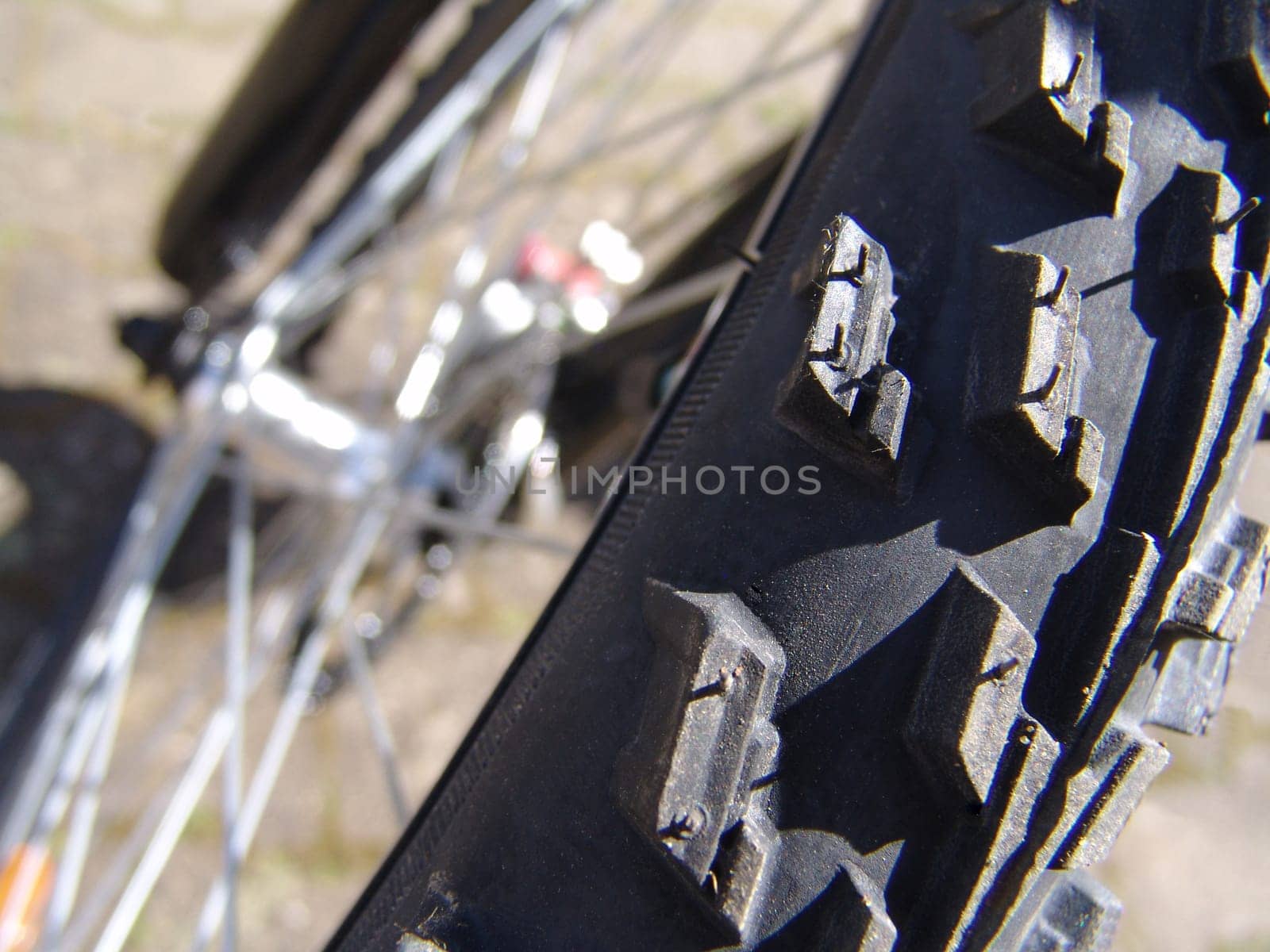 Bicycle tires