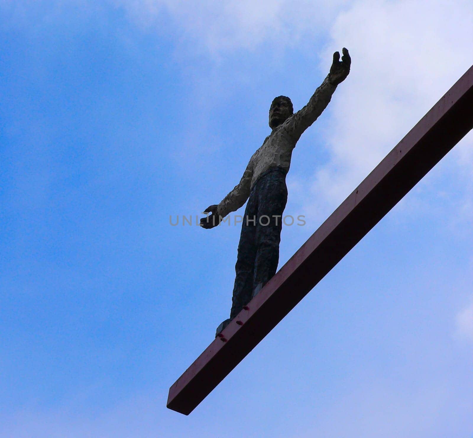 Statue