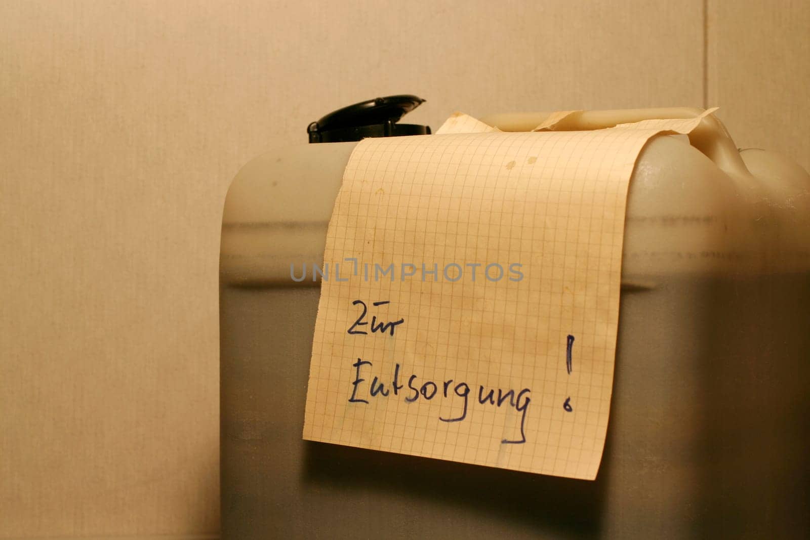 Canister with information slip