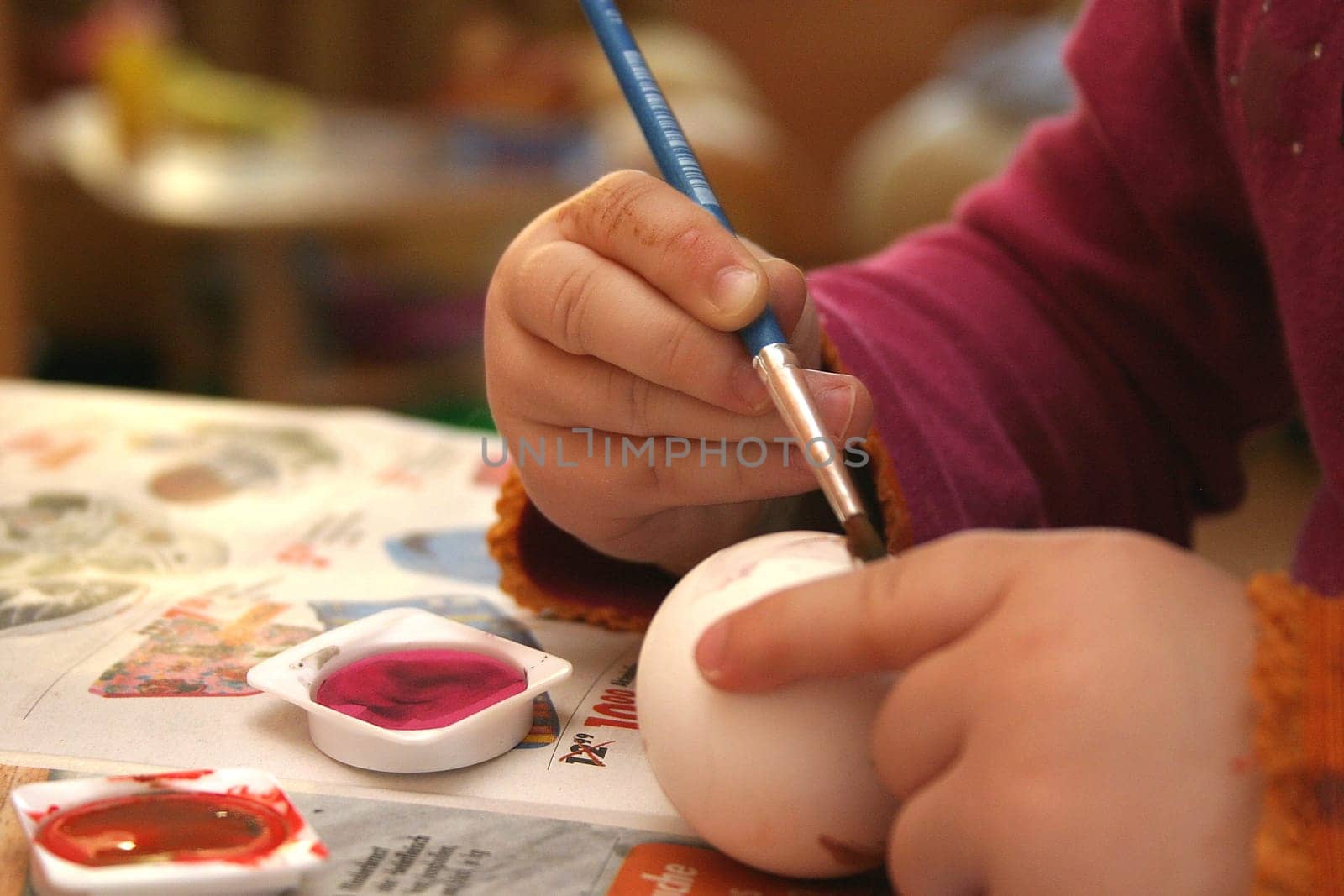 Painting Easter Eggs 02